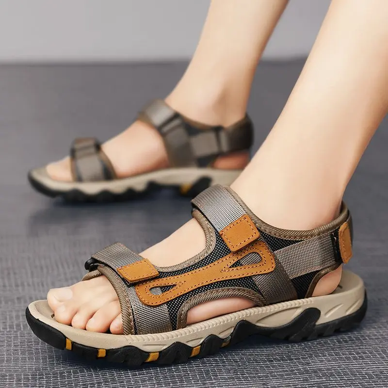 

Новое поступление, летняя пляжная обувь на платформе для мужчин, уличная обувь для взрослых, номер 41, дышащая роскошная повседневная обувь 2025 года, распродажа мужских сандалий