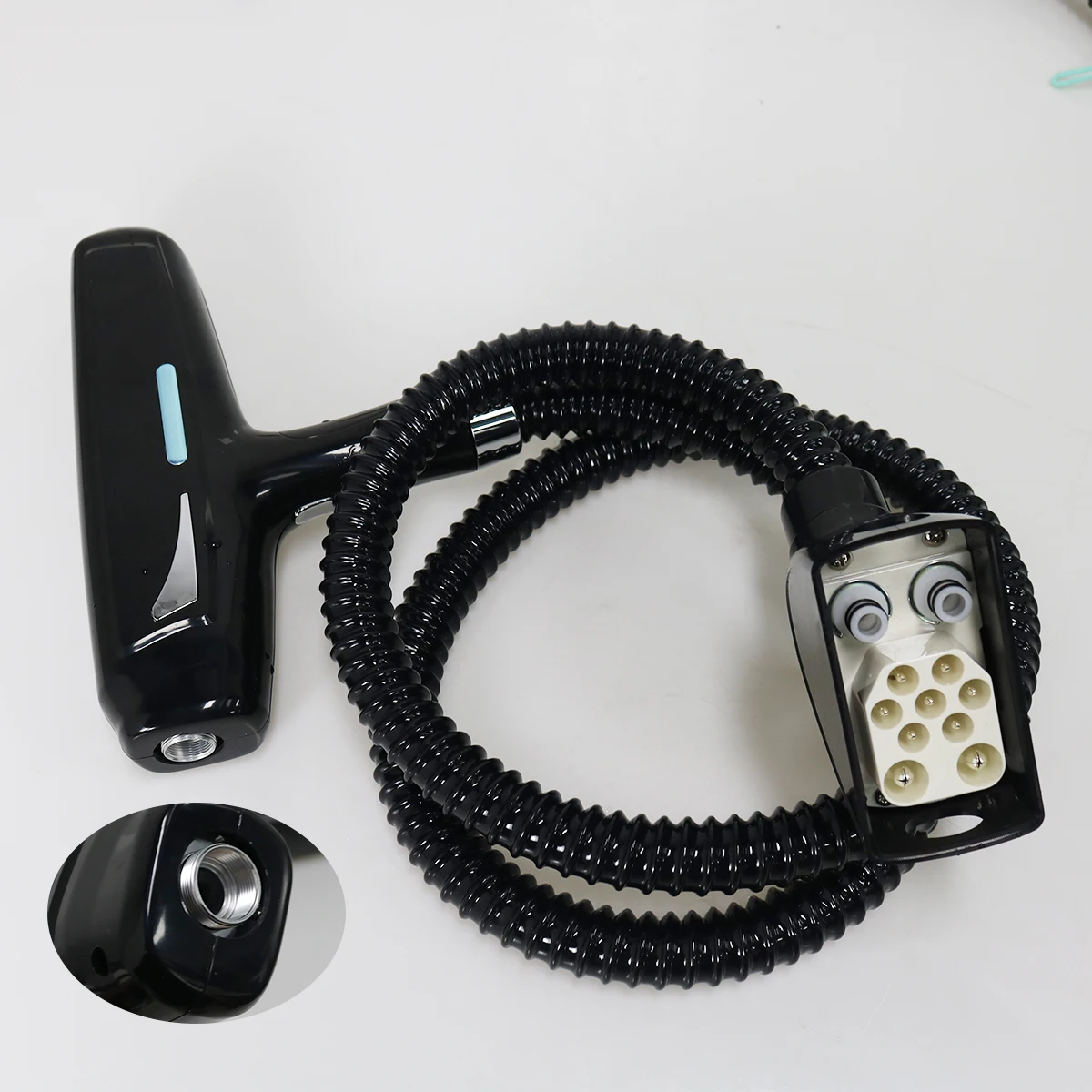 مصنع حقيقي 2 في 1 آلة إزالة الشعر بالليزر ديود آلة إزالة الشعر بالليزر Nd Yag Pico آلة إزالة الوشم بالليزر