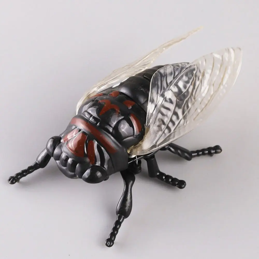Bee Beetle Chain Winding Insect Toys Simulation Cicada Scarab Insect Model Toy Prank Trick Realistic Design Wind Up Insect