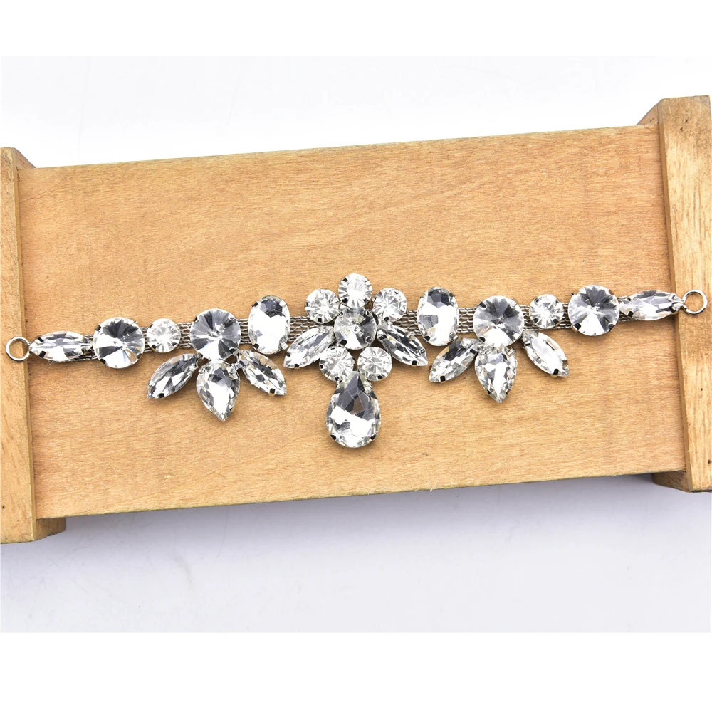 Clear Crystal Rhinestone Buckle Shoe Connector  Flatback Flower Applique Glass Diamond Metal Chain Diy Decorative Garment Brooch