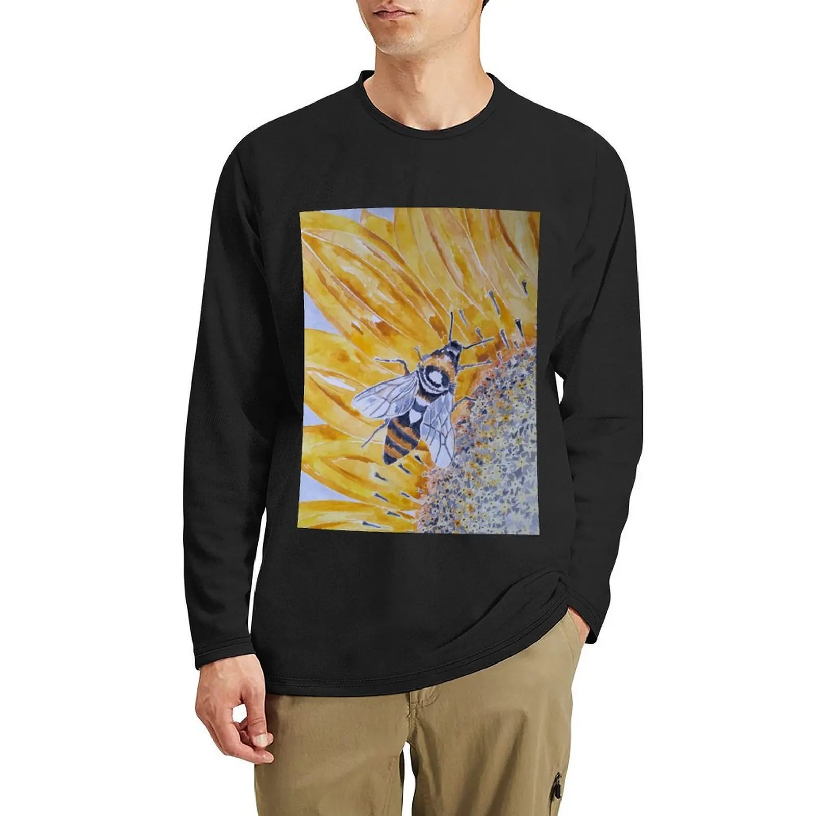 

Bee on a Sunflower Long T-Shirt quick drying shirt sweat shirts funny t shirts mens vintage t shirts