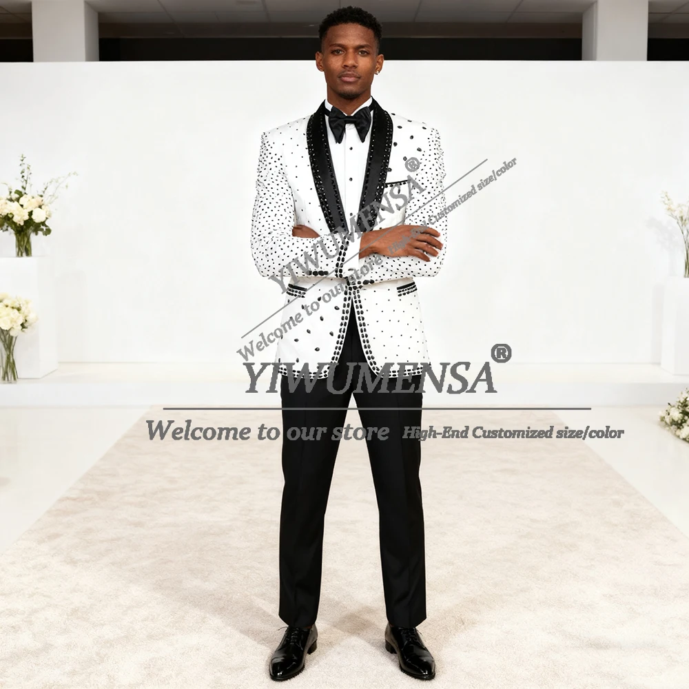 

Уникальный дизайн, костюмы с камнями из бисера, мужской костюм на свадьбу, комплект из 2 предметов, пиджак с шалью и лацканами, брюки по индивидуальному заказу, комплект смокинга