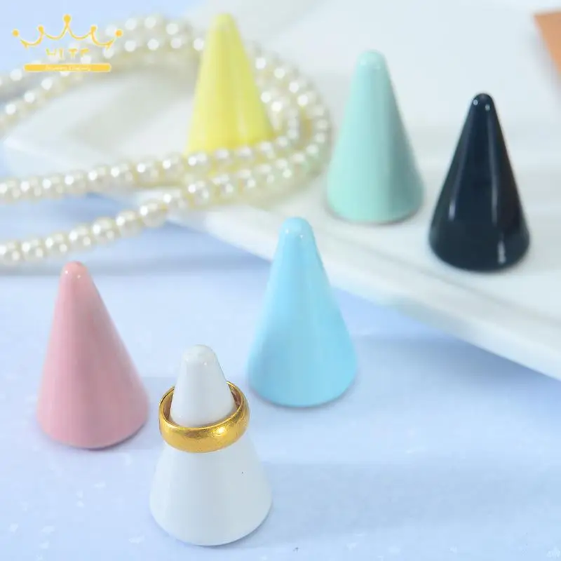 

Creative Ceramic Conical Ring Display Stand Jewelry Store Window Counter Ring Display Props Jewelry Rack