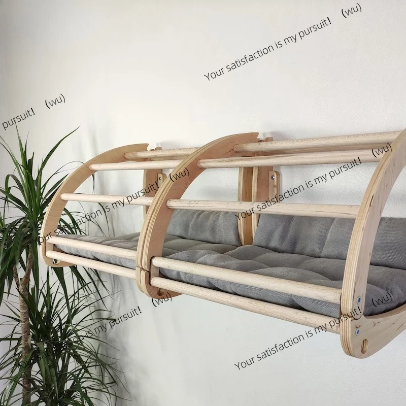 

Hanging wooden wall-mounted wall nest