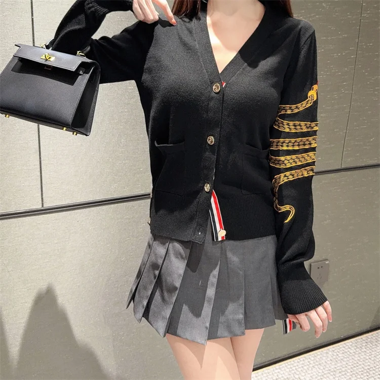 Elegant Long Sleeve Knitted Cardigan Vest V-Neck Embroidery Snake Charm Golden Button for Home Use Women's Fashion Business S...