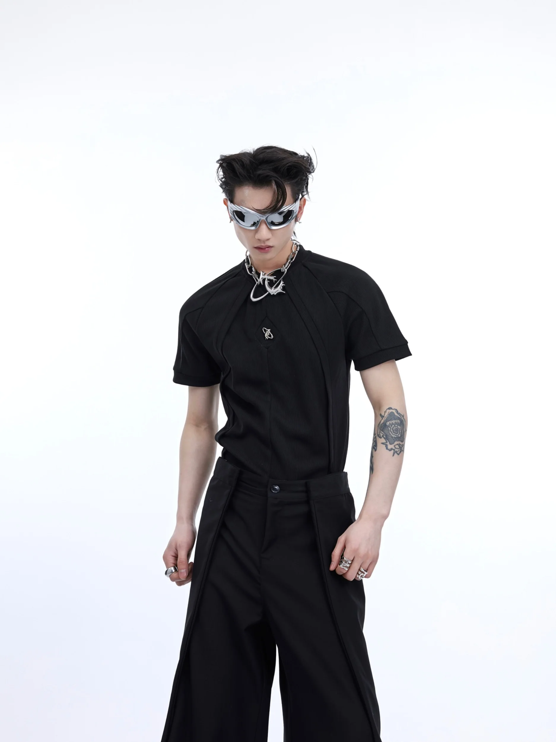 

Slim Fit Short Sleeve T-Shirt with 3D Texture Base Shirt Unisex Breathable Polyester round Neck Design for Youth Summer Wear