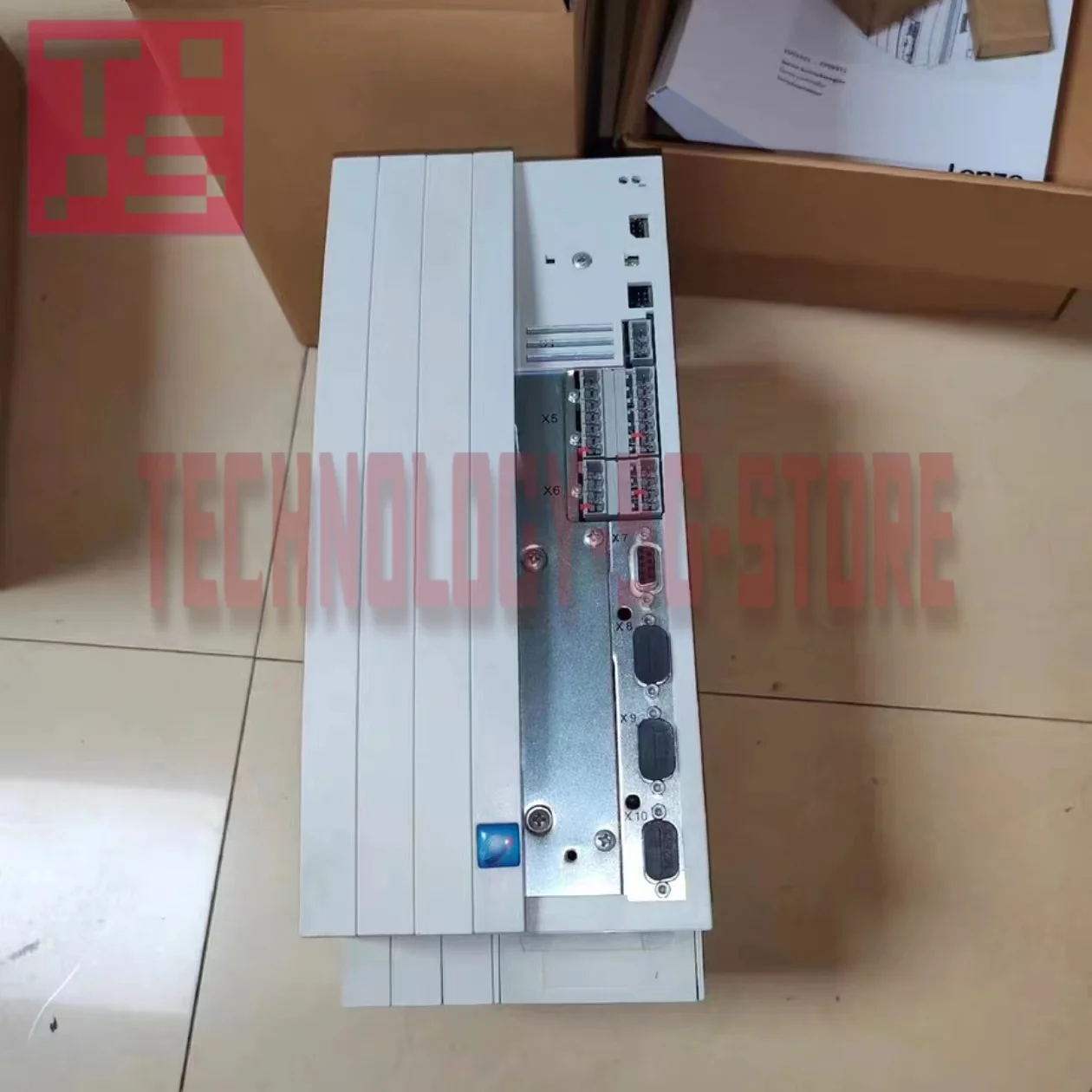 ไดรเวอร์เซอร์โวใหม่ในกล่อง EVS9326-ESV004 EVS9326-EPV004