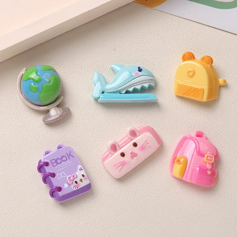 10/100PCS Travel Series Globe Schoolbag DIY Resin Craft Accessories Scrapbooking Jewelry Handmade Hairpin Phone Case Cup