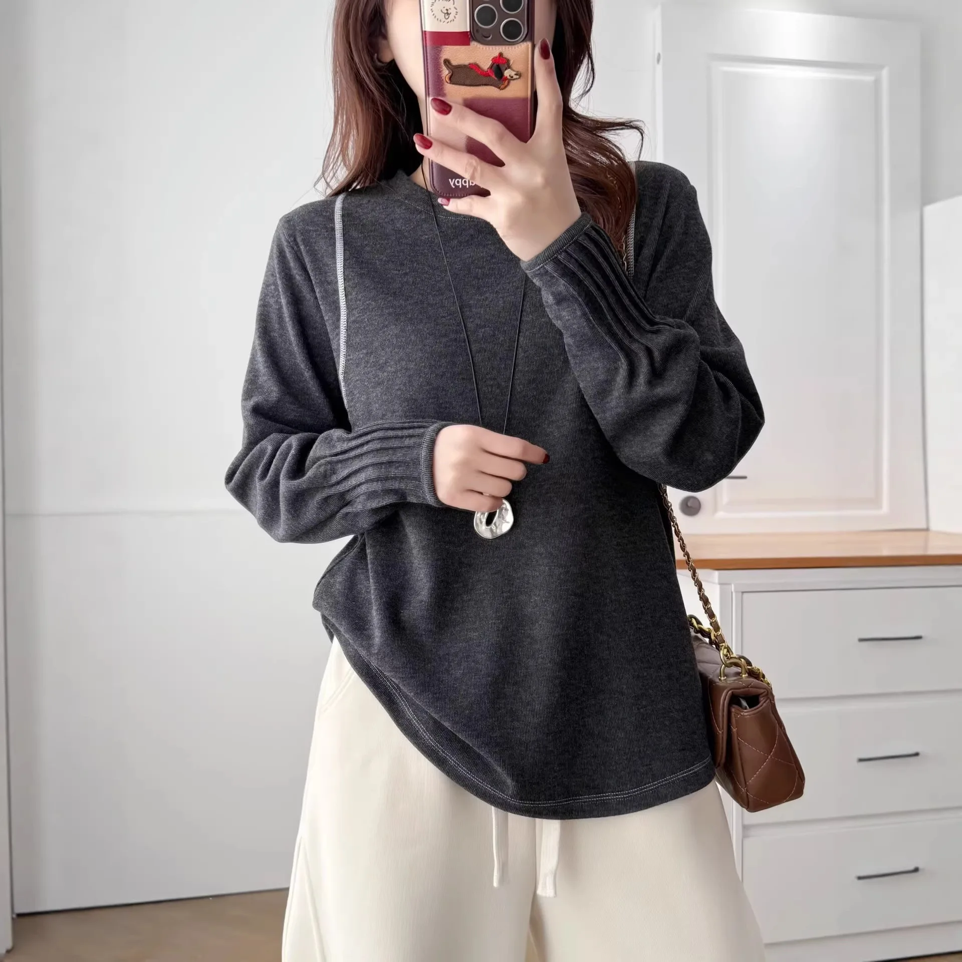 

XXXXL Fashion Plus Size Woman Clothing T-Shirt New Winter Block Color Design Long Sleeved Base Warm Fleece Fold Cuffs Tops 896