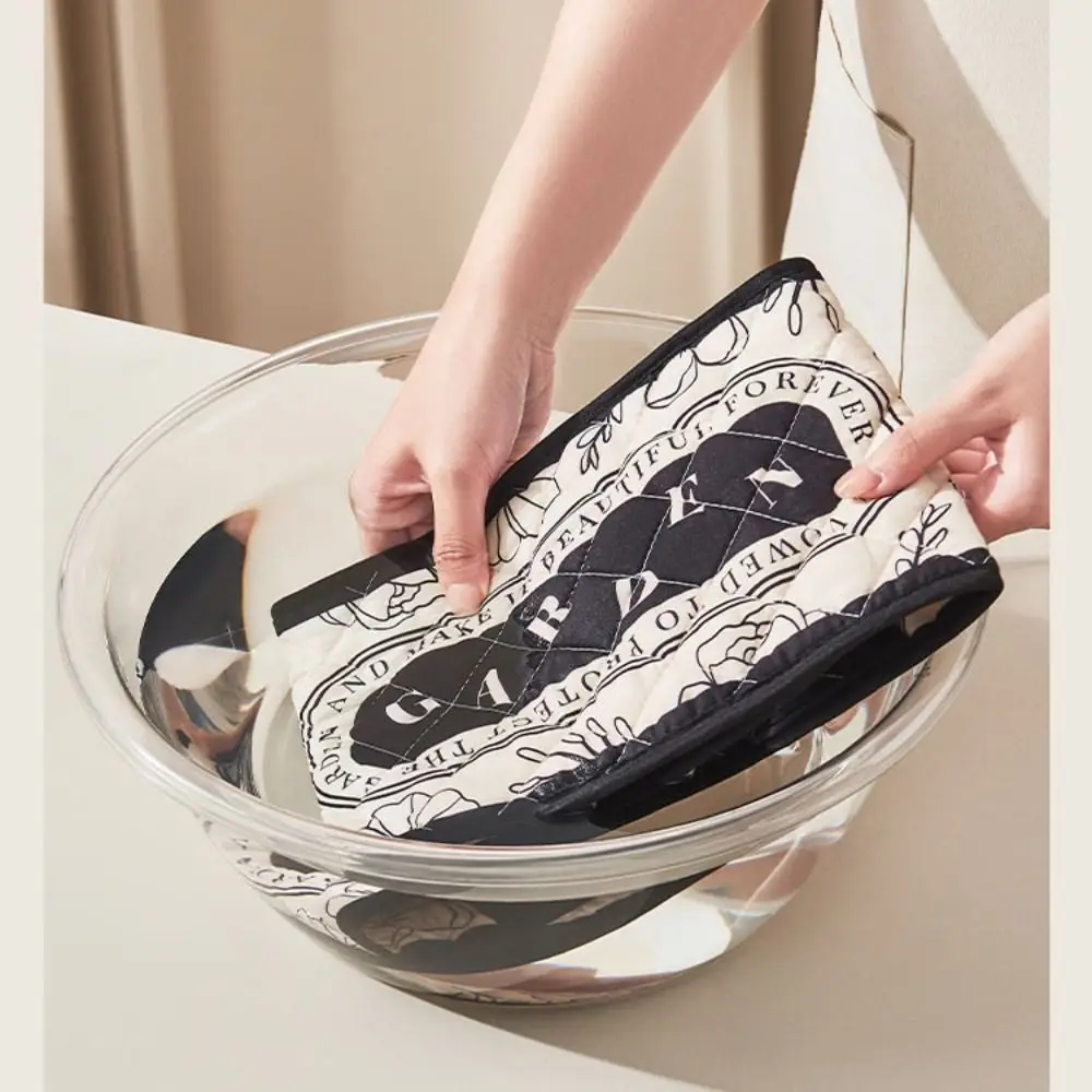 

Durable Cloth Microwave Gloves Thickened Conjoined Oven Mitts Portable Anti-scald Baking Tools Accessories Microwave