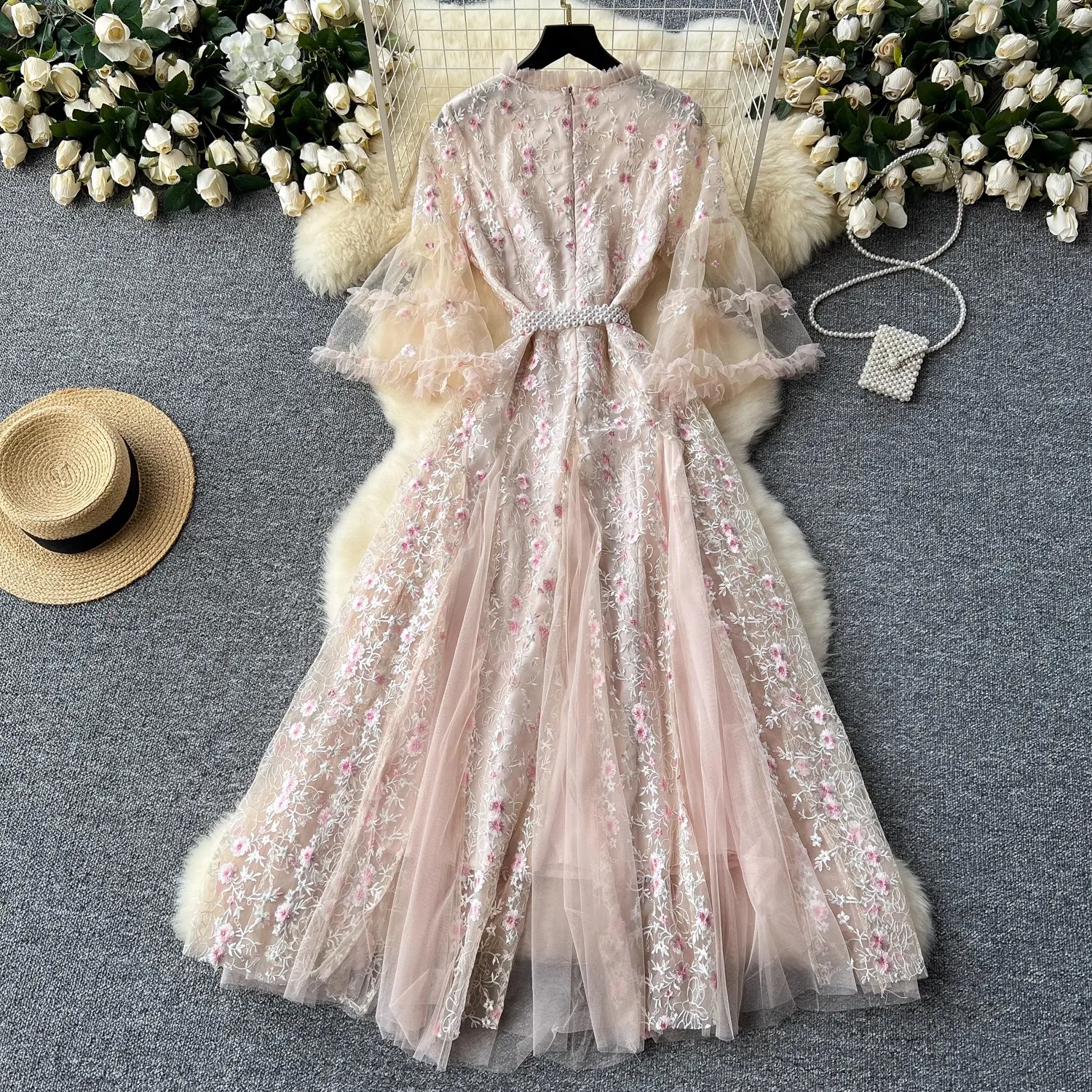 Luxury Spring Autumn Women Embroidery O Neck Flare Sleeve Belt Mesh Flower Fashion Elegant Casual Party Dresses