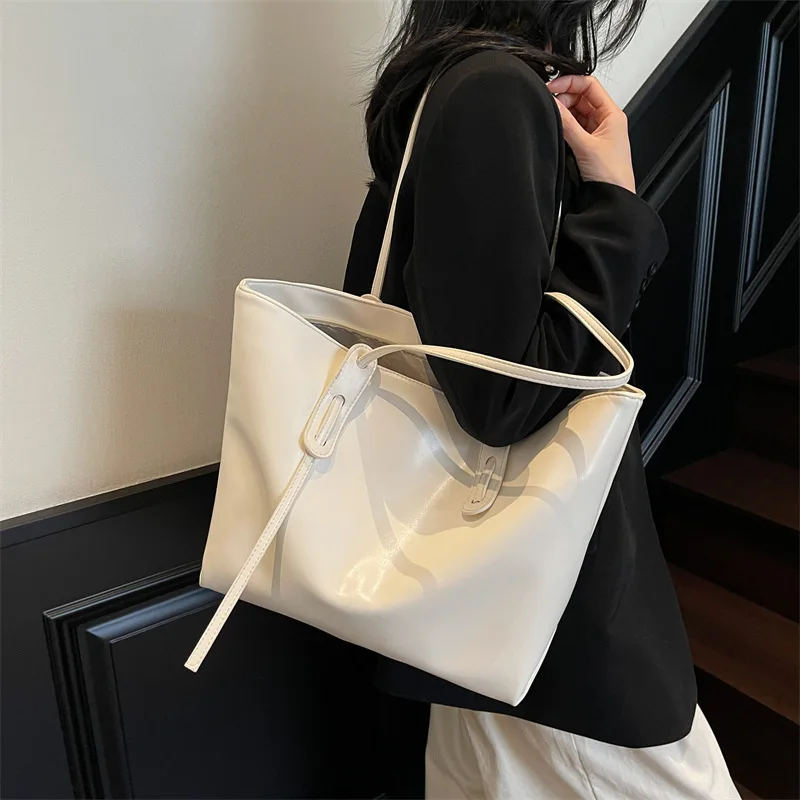 

Large Capacity Tote Bag for Women Shoulder Bags Versatile Simple Shopping Bags Designer Bag Class Bag for Girl Bolsos De Mujer