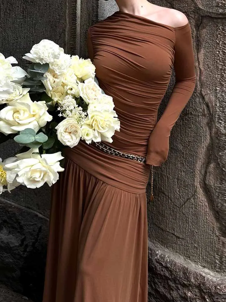 MCDV 秋 長袖 ラッフル セクシー マキシドレス レディース 斜め肩 エレガント 無地 Aライン ボディコン イブニング パーティー ドレス ガウン 2025