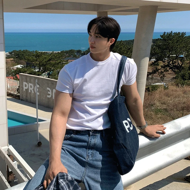 

High-Quality 40% Cotton Stretchable & Breathable Slim-Fit T-Shirt with Elasticity Solid Color Men's T-shirt