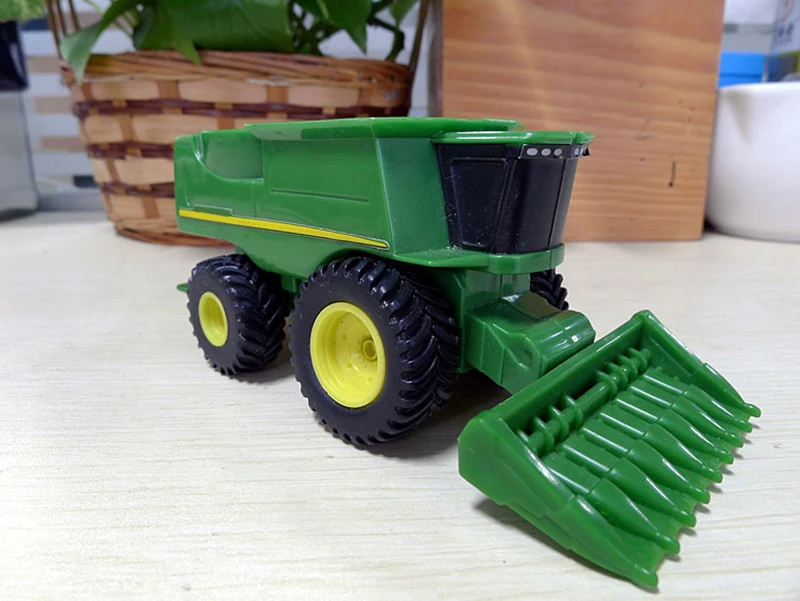 ERTL Diecast Alloy 1:64 Scale Combine Harvester Agricultural Vehicle Cars Model Adult Toy Classics Souvenir Gifts Static Display