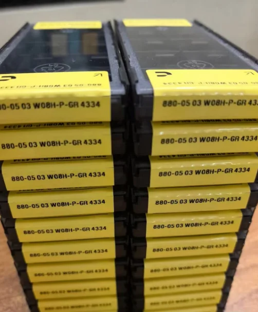 

880-0503W08H-P-GR 4324 carbide turning tool 880-0503W08H-P-GR 4334