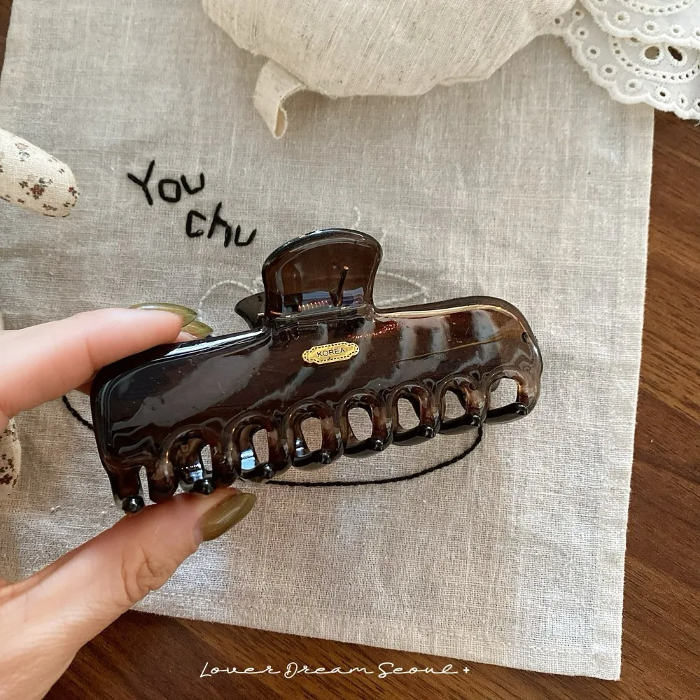 Gold Letter Leopard Print Hair Claw Clip for Women Premium Updo Shark Clip Fashion Elegant Lightweight