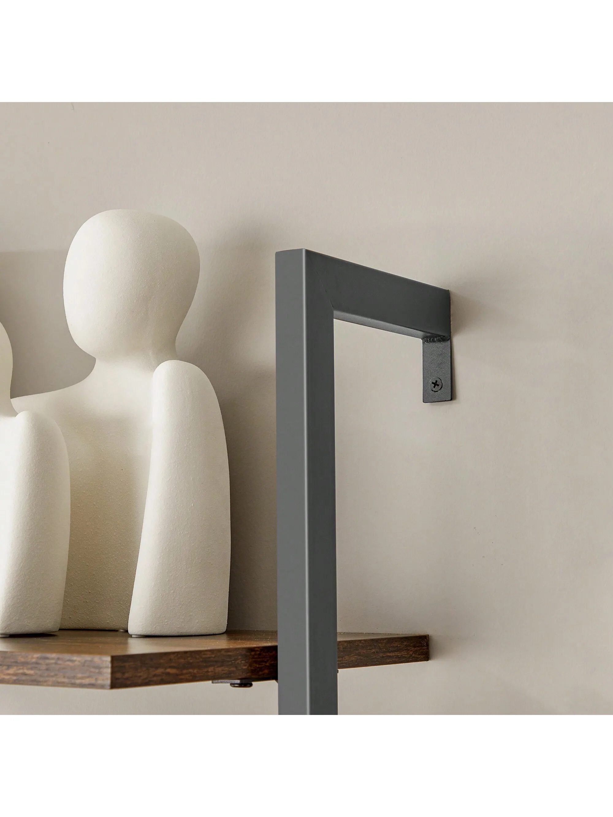 رف سلم VASAGLE ، غرفة معيشة بسلم مكون من 6 طبقات ، مكتب ، مطبخ ، غرفة نوم 30 × 60 × سم.