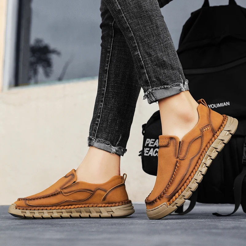 2024 New Men Casual Shoes Handmade Leather Loafers Comfortable Men\'s Shoes Quality Split Leather Flat Moccasins Men Sneakers