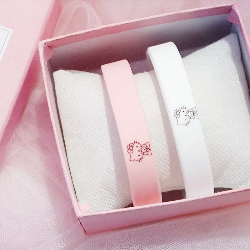 

Sanrio Hello Kitty Cartoon Bracelet Anime Figures Cute Silicone Bracelet Children Wristband Anime Decoration Girls Birthday Gift