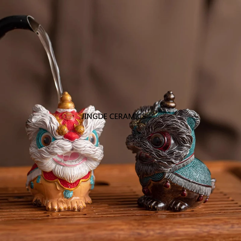 1pc Chinese Color Changing Lion Awakening Tea Pet, Resin Lion Dance Ornament, Resin Home Decorations, Tea Ceremony Accessories