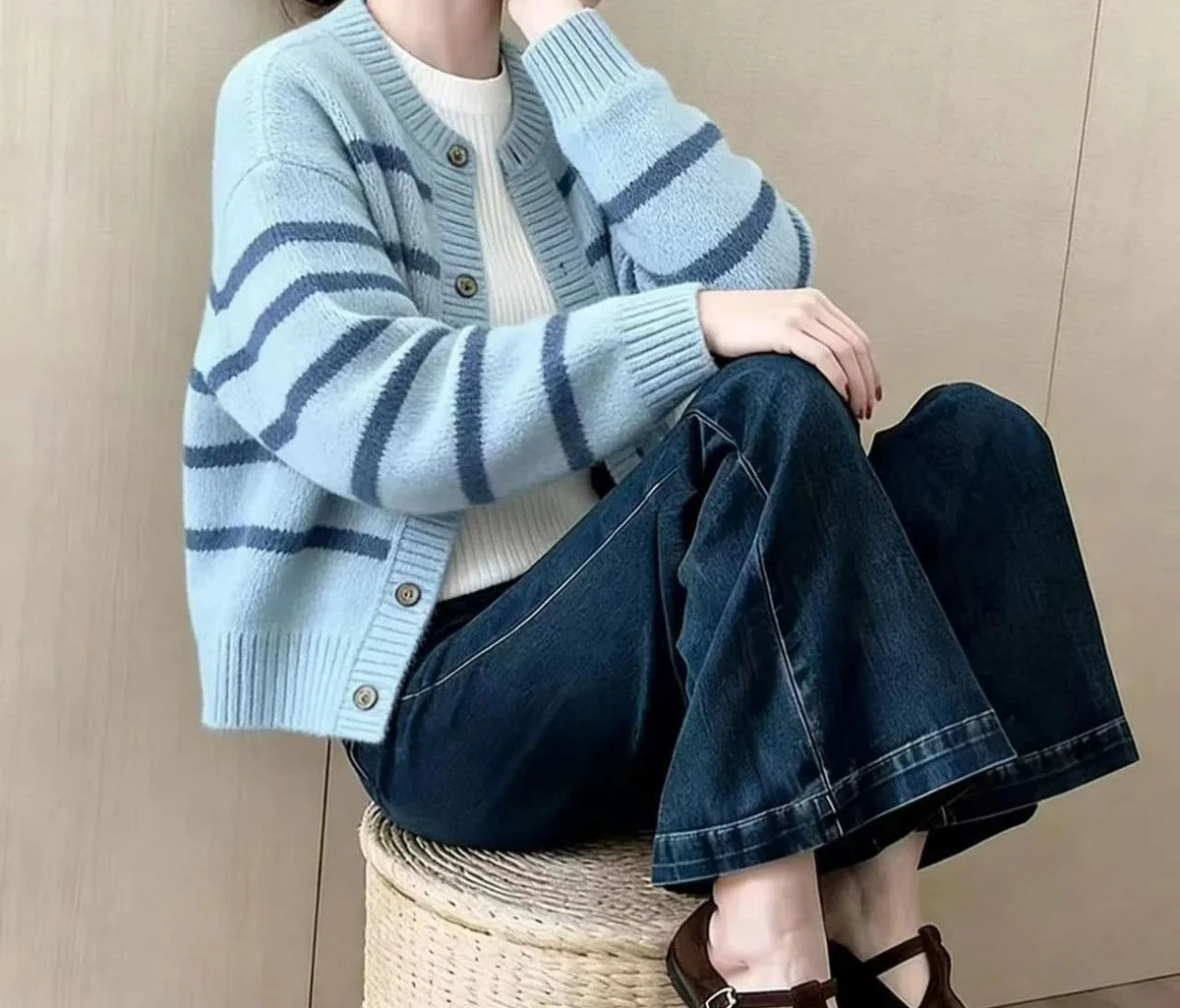 2026 New Striped Knitted Cardigan Loose Short Round Neck Sweater for Spring and Autumn 5