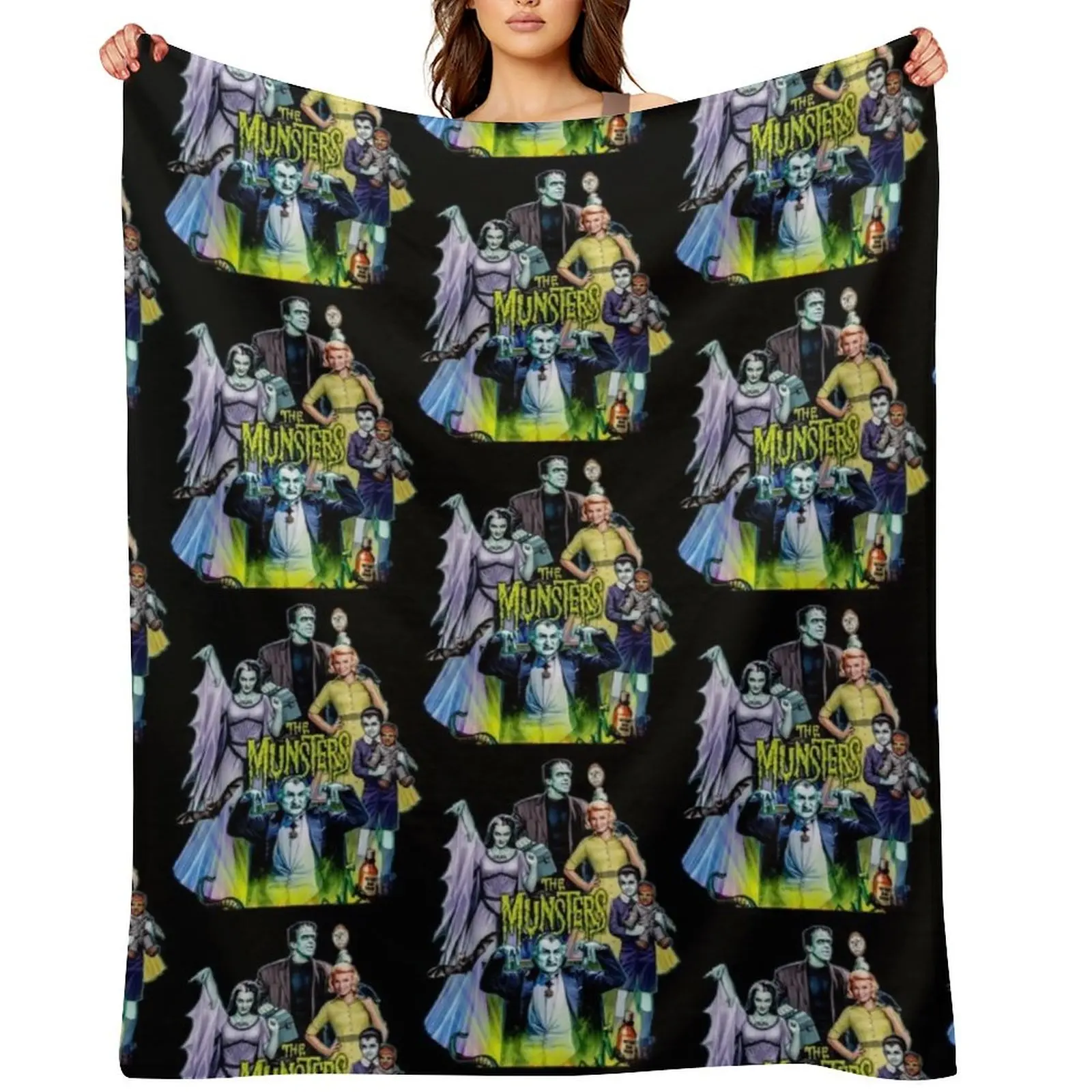 THE MUNSTERS FAMILY PORTRAIT Classic T-Shirt Throw Blanket Personalized Gift Sofas Soft Plaid Softest anime sofa bed Blankets