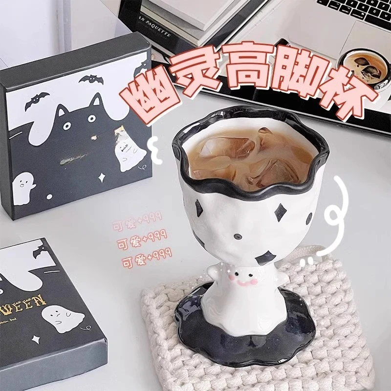 

Funny laugh creative cup sand sculpture bizarre