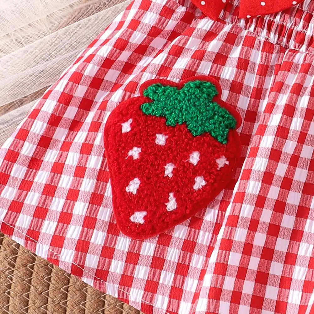 2pcs/set Strawberry Embroidered Toddler Girl Outfit Plaid Bows Ruffled Trim Summer Outfit Breathable Sweet Toddler Clothes Set