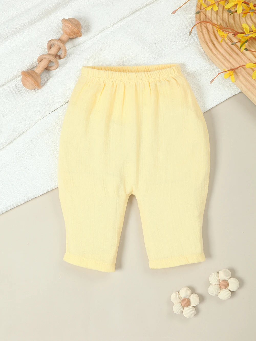 

1 шт. мягкие хлопковые штаны для маленьких мальчиков и девочек, весенне-летние брюки для новорожденных, свободные удобные леггинсы для младенцев (светло-желтые)