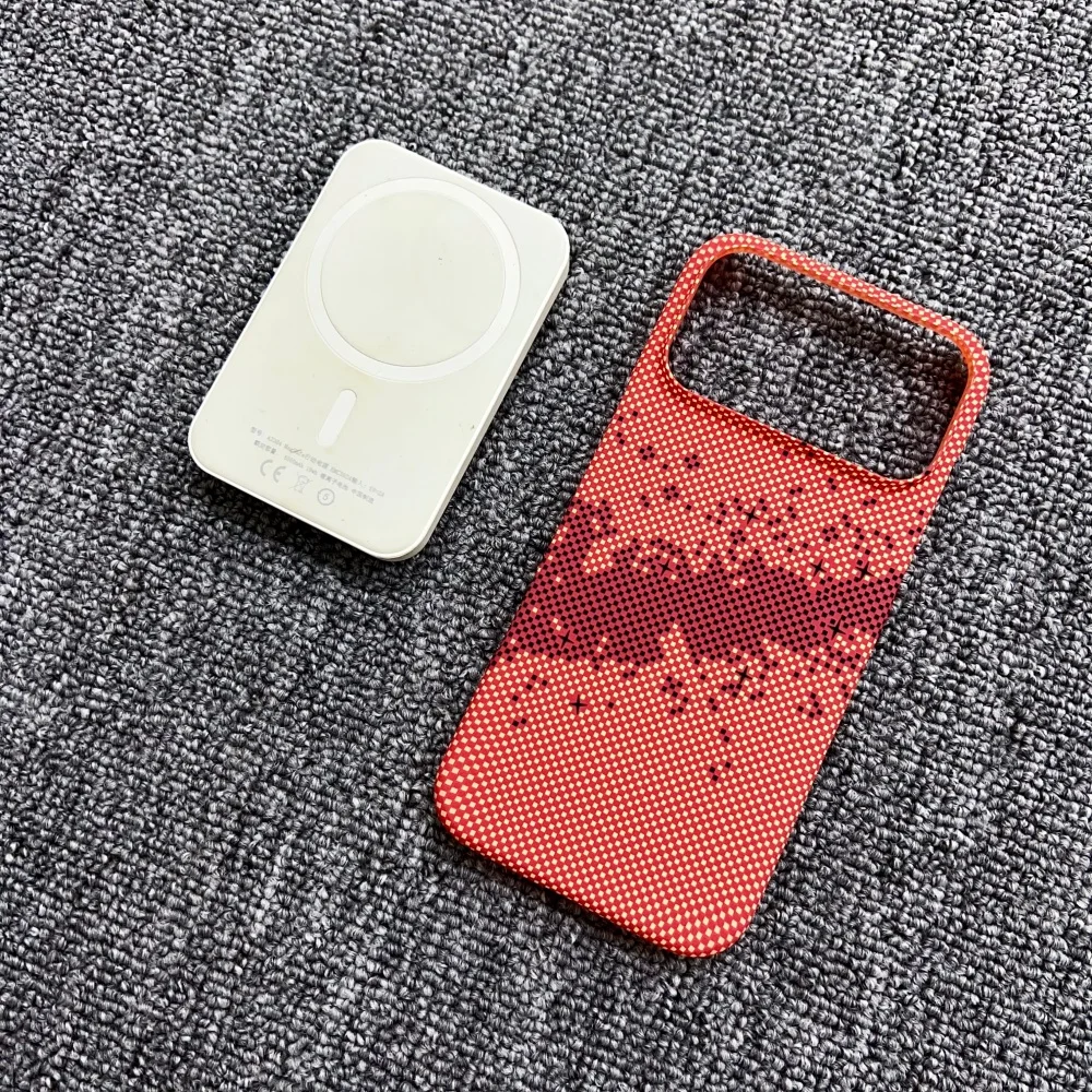 Dünne Linienmuster aus Kohlefaser für MagSafe Magnetische Hülle für iPhone 18 17 16 Plus 15 Pro Max 14 13 12 Rahmenlose PC-Stoßfängerhülle – Detail 19