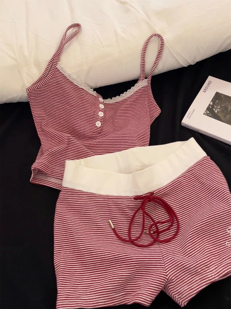 

Летняя одежда Pure Desire Spicy Girl с кружевной отделкой и ремешками, женская домашняя одежда, комплект из двух предметов, простой домашний костюм в полоску