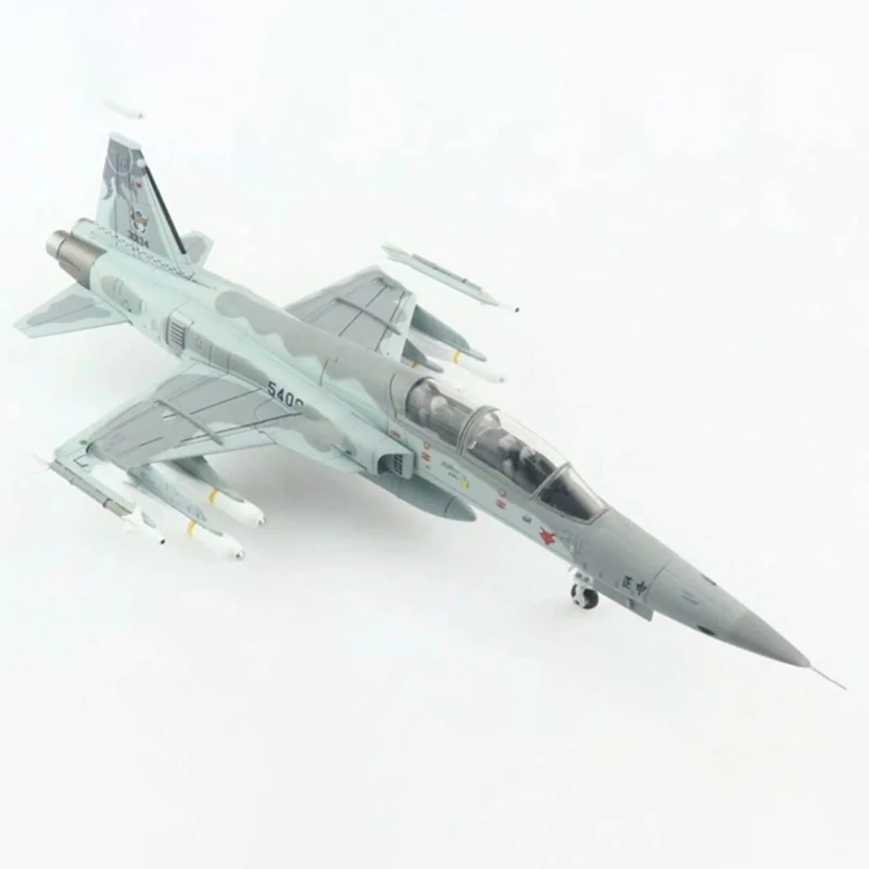 Diecast 1:72 Scale HA3363 F-5 F5 fighter Alloy Finished Aircraft Simulation Model Static Decoration Souvenir Gifts For Adult Boy