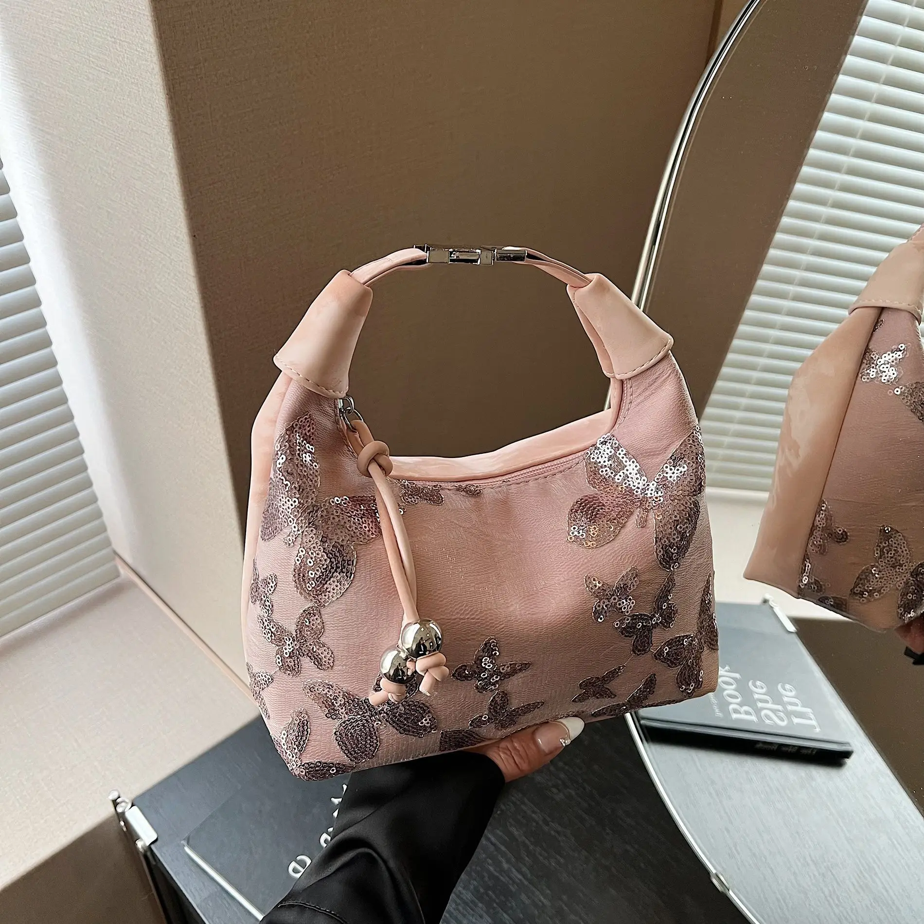 

2025 г., сумка для пельменей с вышивкой в китайском стиле, весенне-летняя модная сумка на плечо, элегантная сумка через плечо с бисером для женщин