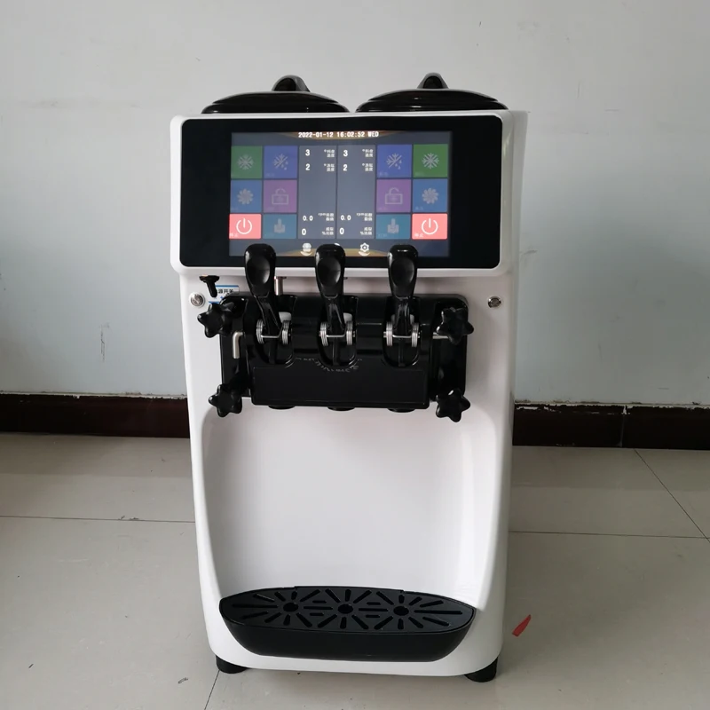 판매를 위한 세 가지 맛 아이스크림 기계 고품질 콘 메이커 220V 110V