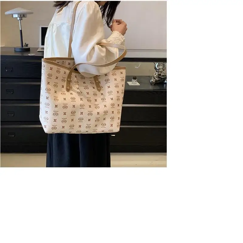 New Fashion Printing Large Capacity Travel Totes Women High Quality Pu Soft Leather Handbag Casual Shoulder Bags Shopping Bag