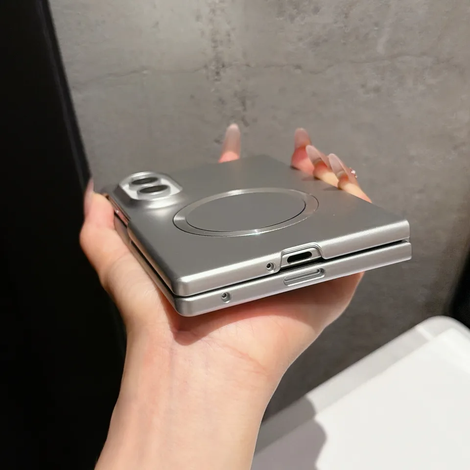 Funda nueva esmerilada mate con sensación de piel para Magsafe para Samsung Galaxy Z Fold 8 Ultra 7 6 5 4 3 Fold8, cubierta con pintura metálica y carga inalámbrica 4