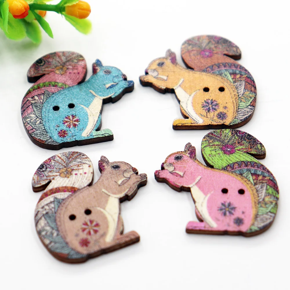 50pcs 2 Holes Squirrel Shape Wood Buttons for DIY Clothes Craft  Home Decoration, Cute Forest Animal Buttons Set 28.5*29mm