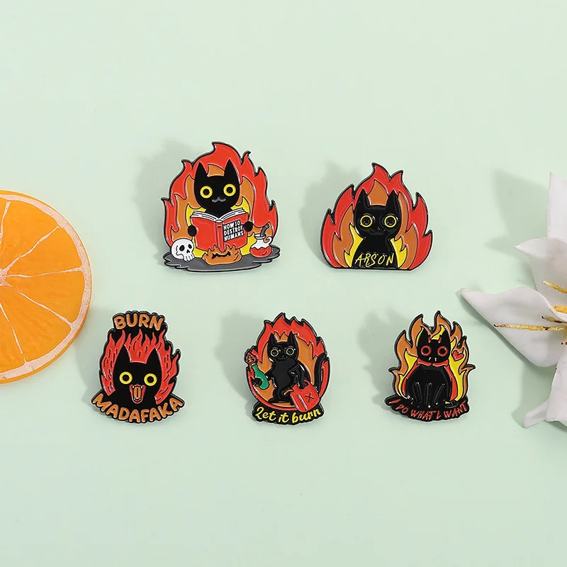 Cartoon Black Flame Cat Enamel Pin Halloween Terrifying Devil Cat Reading Books Reading Cat  Badge Jewelry Gifts toy