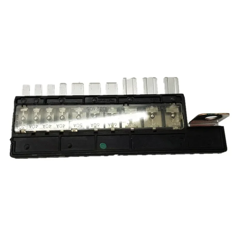 

1898009100 for HYUNDAI TUCSON SPORTAGE 15-19 MULTI FUSE PANEL 18980-09100