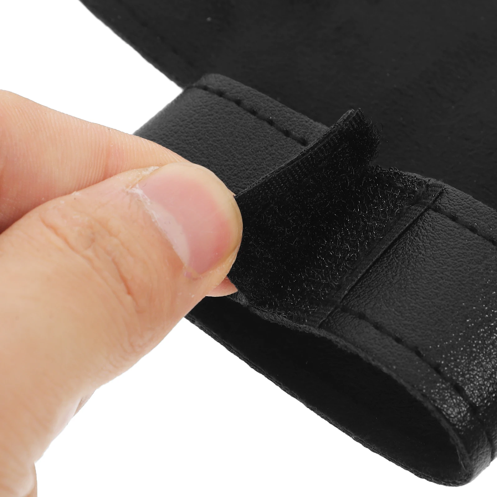 

Small Hand Guard Pad Trumpet Piston Care Kit Cover Protective Compatible with Bell Mouthpiece Pouch Tuning Protection