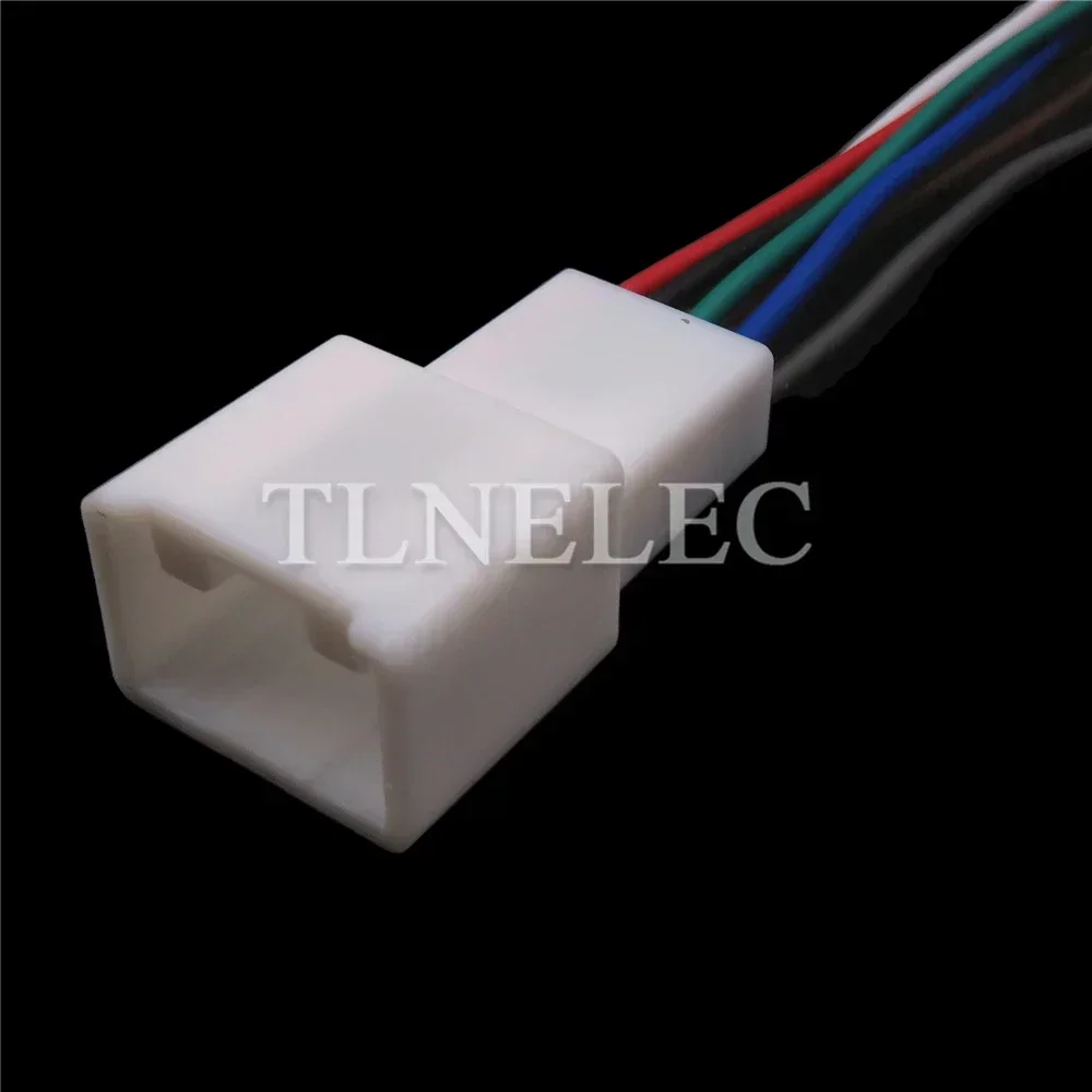 8 Pin Way Auto Unsealed Connector with Wires Car Male Female Wiring Cable Connectors 6098-5686 6098-5695