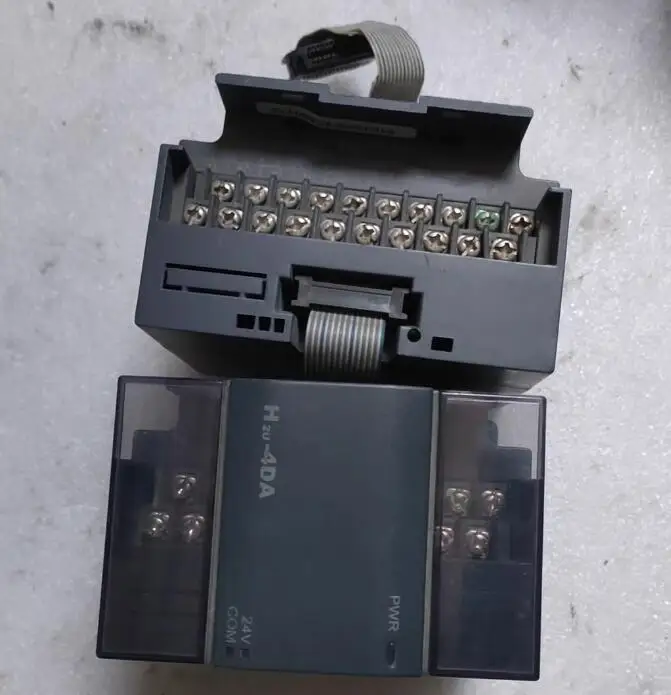 

Huichuan H2U-4AD H2U-4DA H2U-4AM disassemble