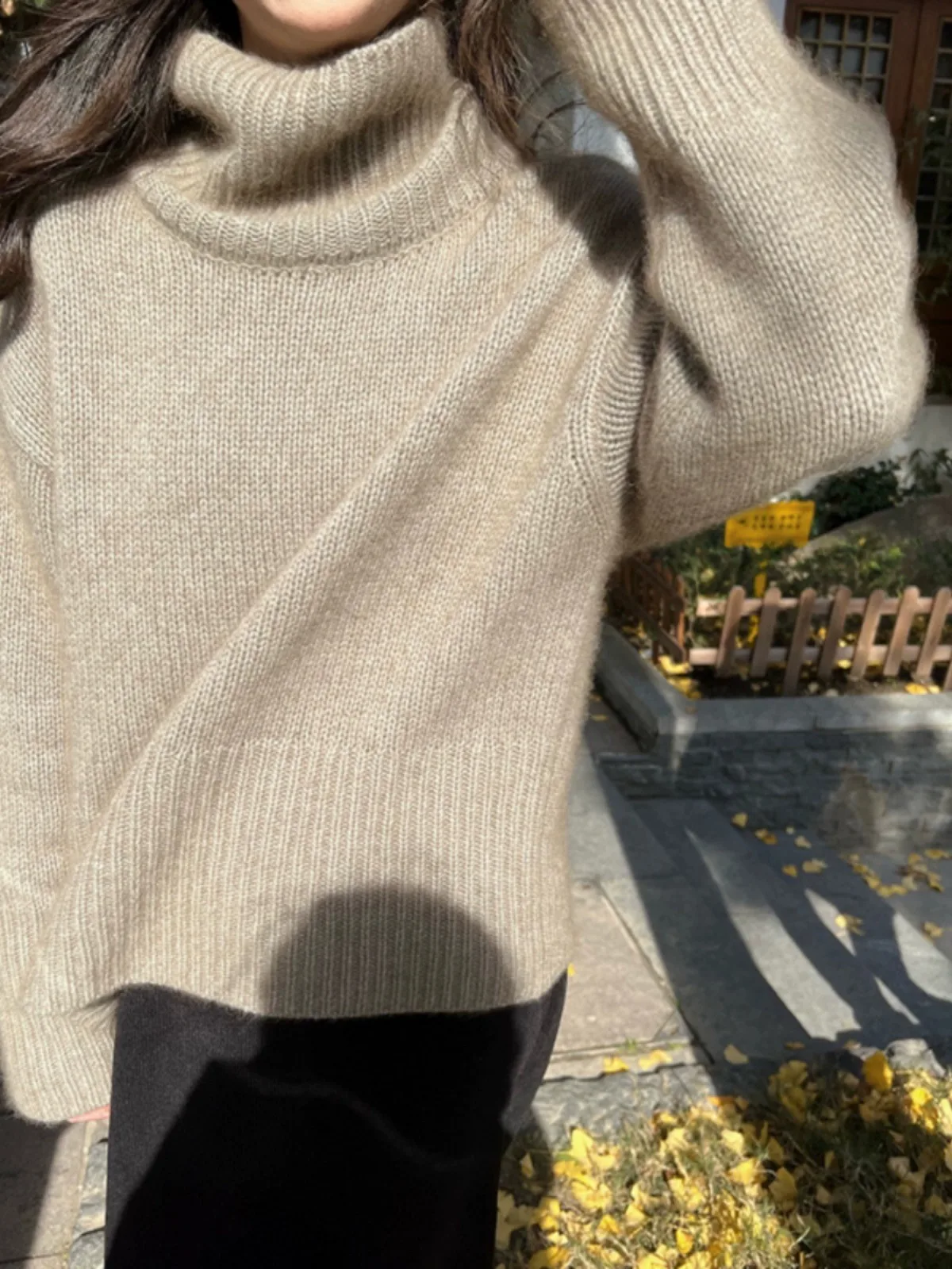 2023 Turtleneck 100 cashmere sweater for women Autumnwinter thickened pullover sweater loose sweater