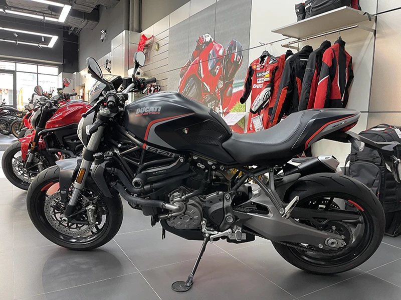 

Для Ducati Monster 821, паста для топливного бака, противоскользящая паста, боковая паста, высококачественная боковая накладка на бак мотоцикла, 2023, новинка