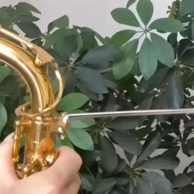 Secure and Lightweight Phone Holder for Alto Saxophone with Adjustable Viewing Angle Fits Most Smartphones for Musicians