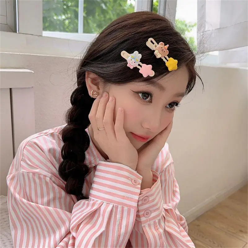 Lovely Creative Hair Clip Widely Used Sweet Hairpin Plastic Children's Hairpin Selected Materials Girl's Hairpin Star