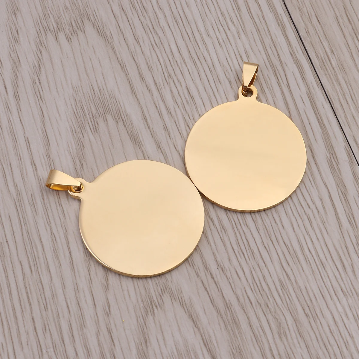 

2Pcs 25mm Gold Blank Pet Id Tags Antirust Durable DIY Engraving for Cats Dogs Perfect Round Pendant Blank Pet Tags