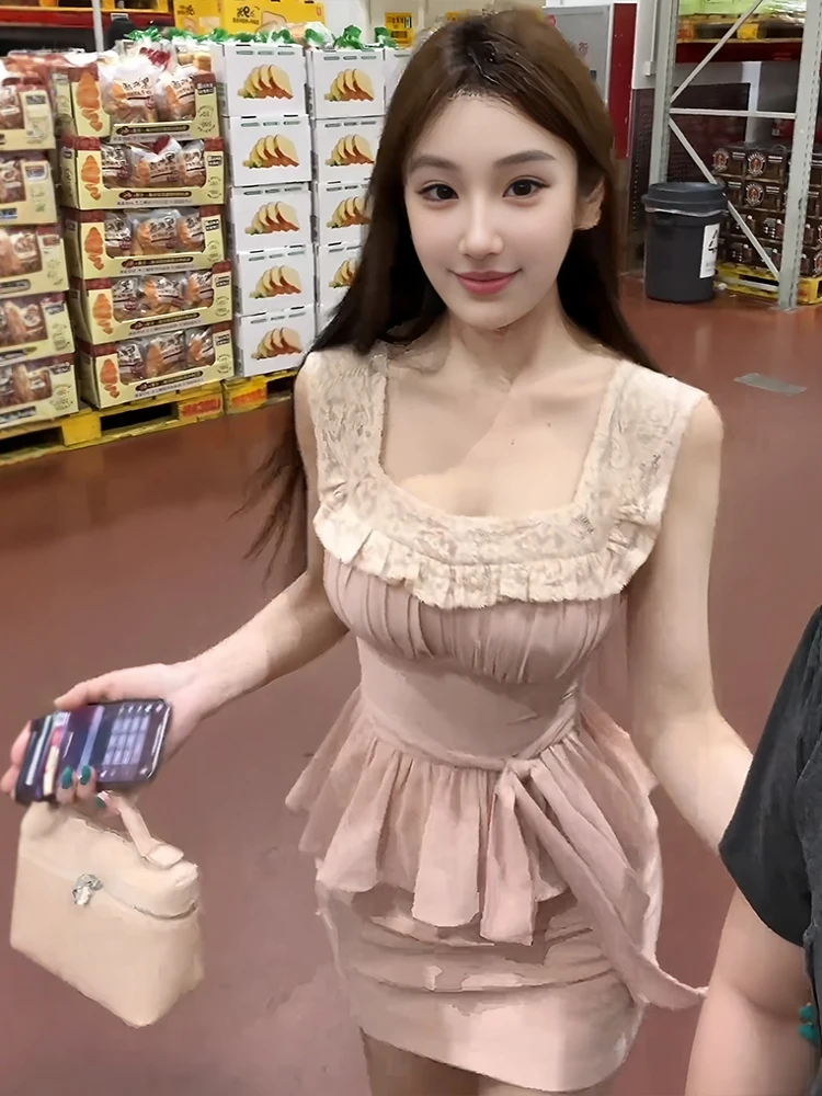 

Summer Vacation Style Pure Desire Lace Sleeveless Waist-Cinching Top High Waist Body-Skimming Skirt Two-Piece Set Women's Fas...