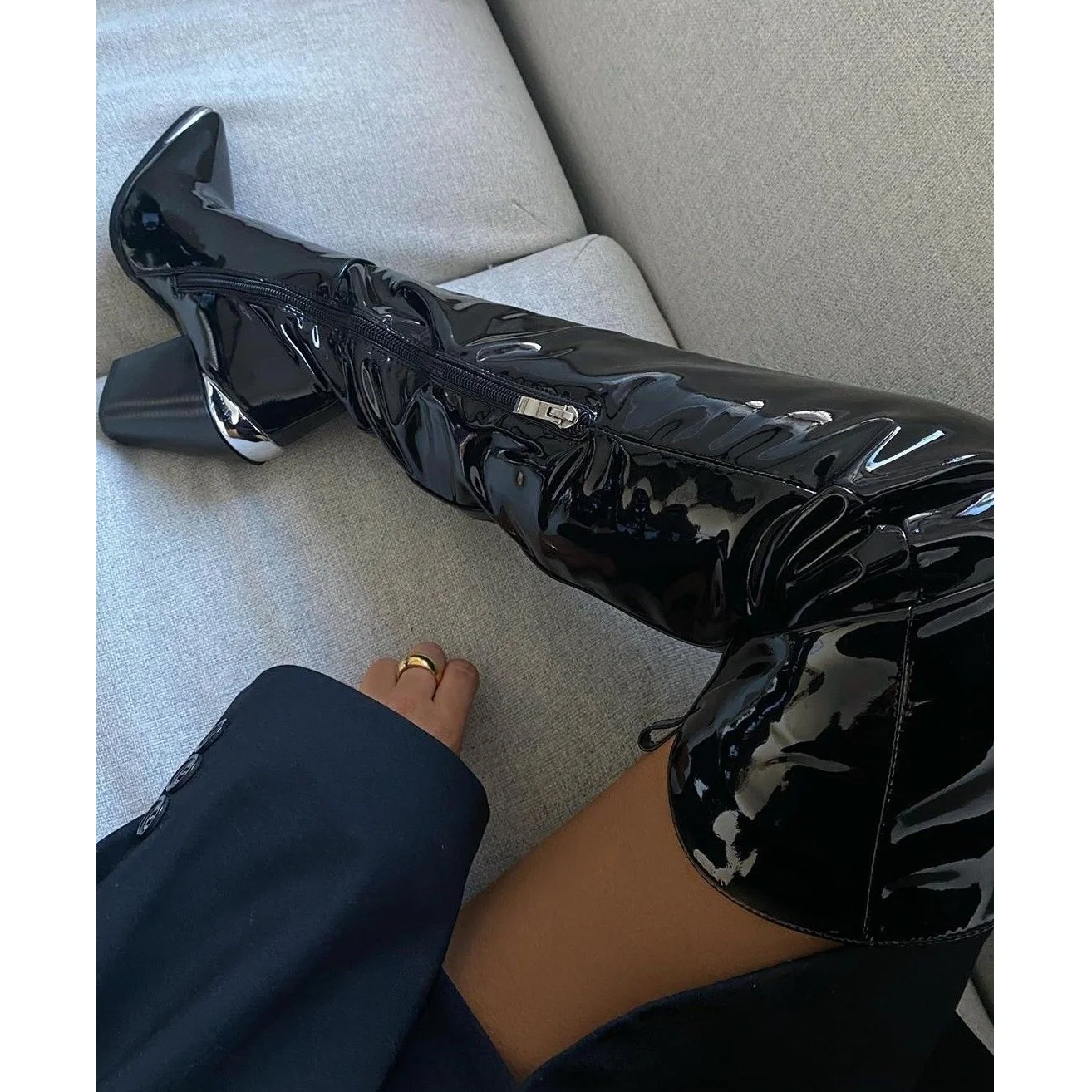 

Black Over Knee Glitter Leather Boots Chunky Heel Pointed Toe Fashion Sexy 2026 Winter Big Size Woman Shoes Zapatillas Mujer